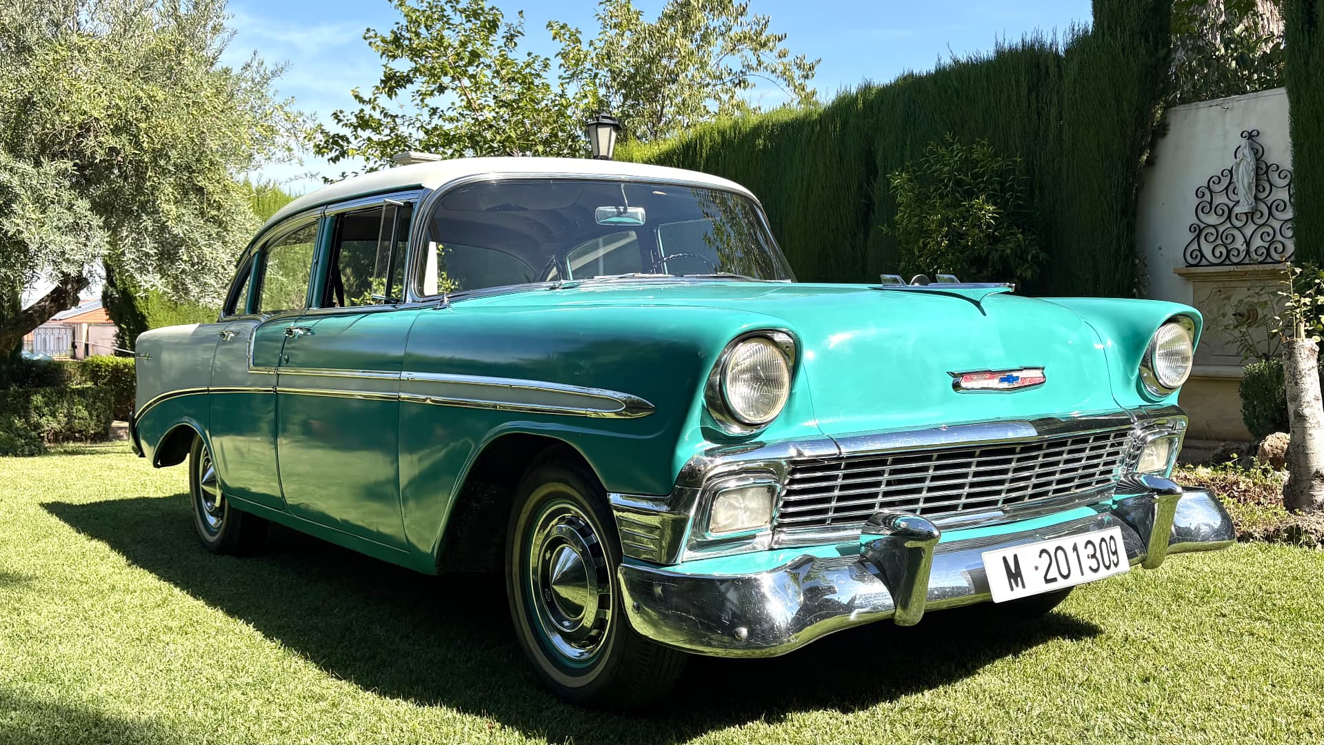 Chevrolet Bel Air — exterior 2