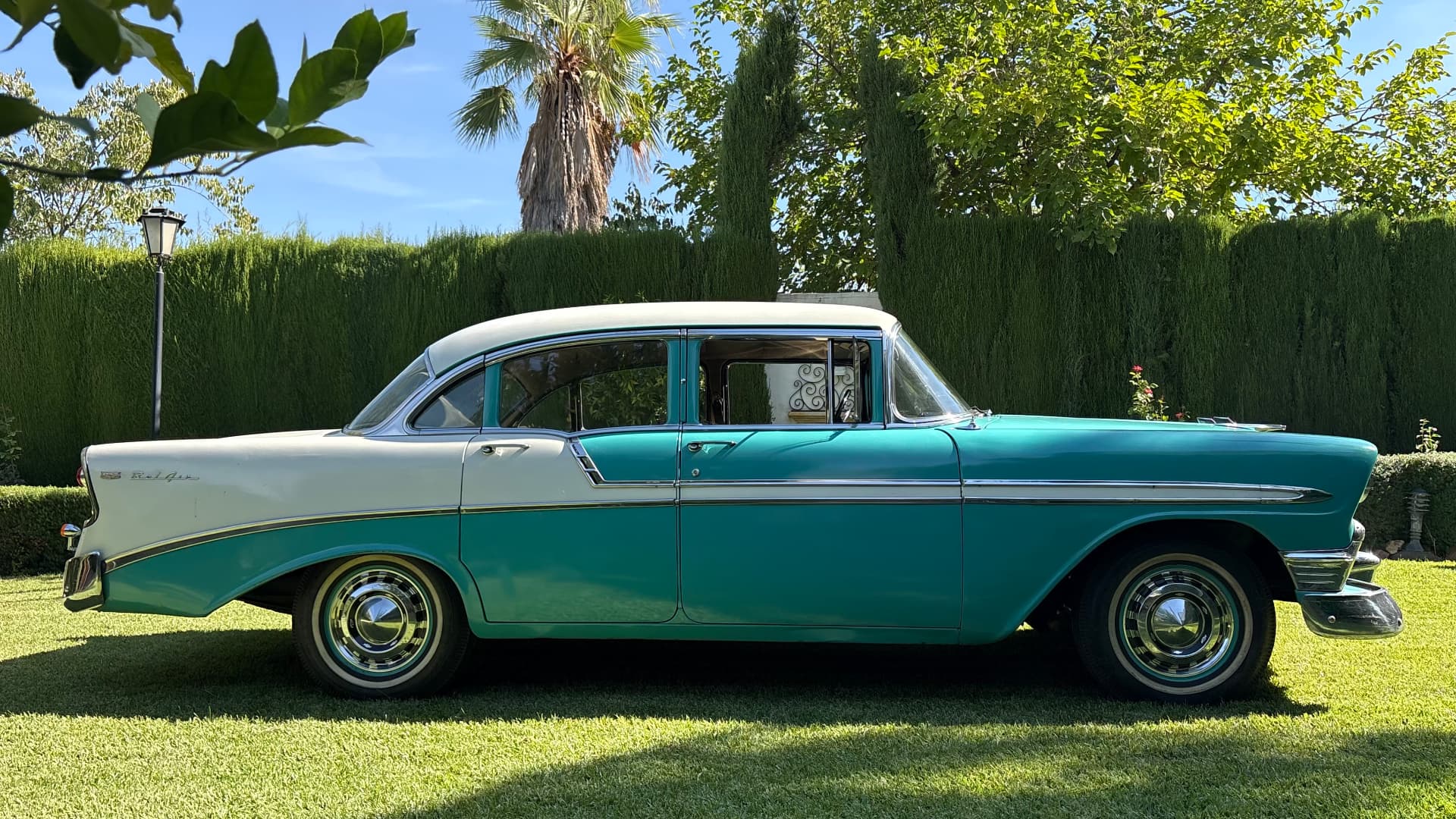 Chevrolet Bel Air — exterior 3
