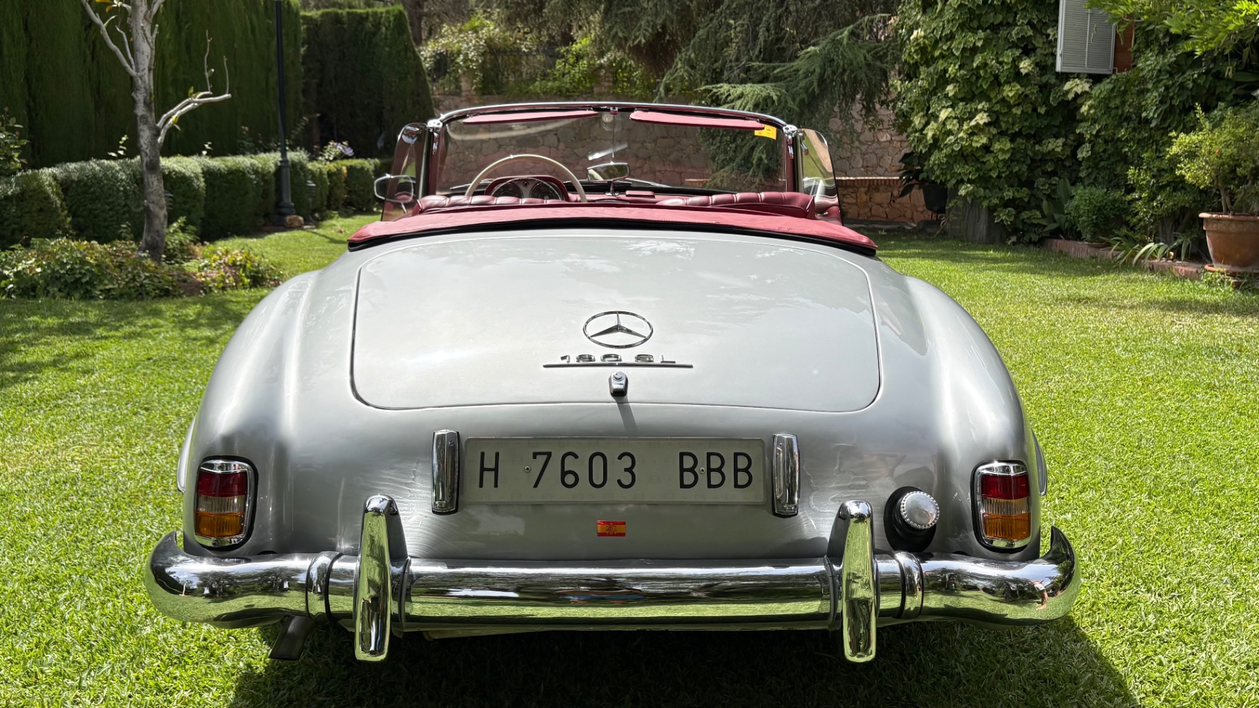 Mercedes-Benz 190 SL — exterior 4